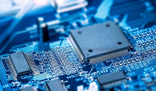 半導体関連銘柄が主導、6月17日の日本株は4か月ぶり高値圏へ